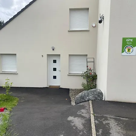 بيت للعطل Des Marais